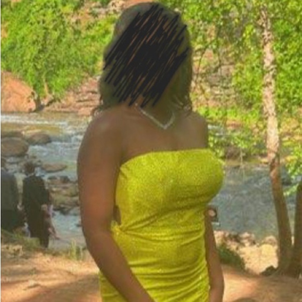 Prom Gown - Picture 2 of 2